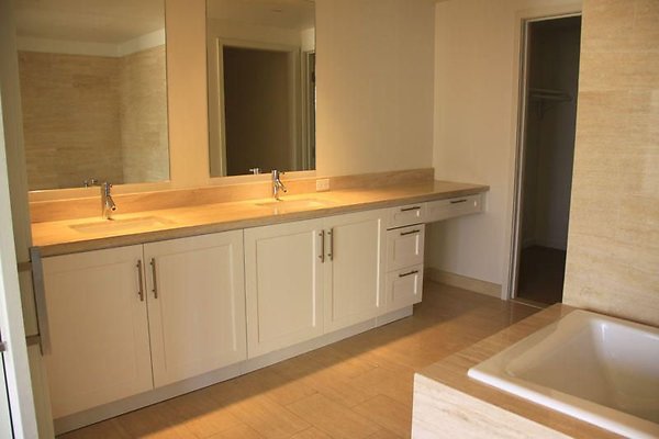 UNIVERSAL-9081-LA-35