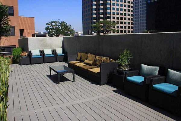 UNIVERSAL-9081-LA-87