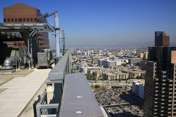 UNIVERSAL-9081-LA-63