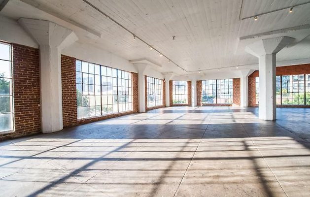 UNIVERSAL-9595-LA-15