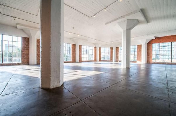 UNIVERSAL-9595-LA-13