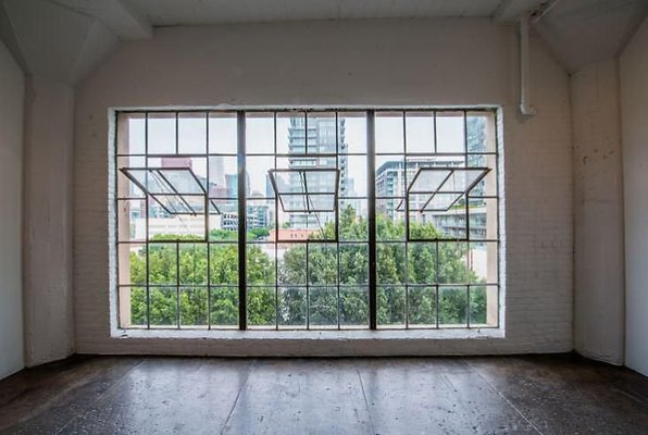 UNIVERSAL-9595-LA-25