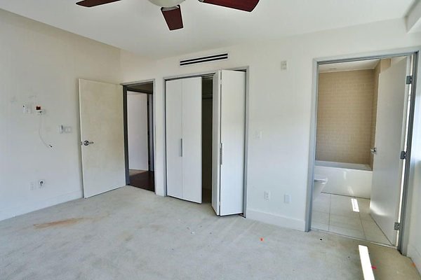 UNIVERSAL-9224-HW-511-12