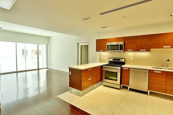 UNIVERSAL-9224-HW-204-3