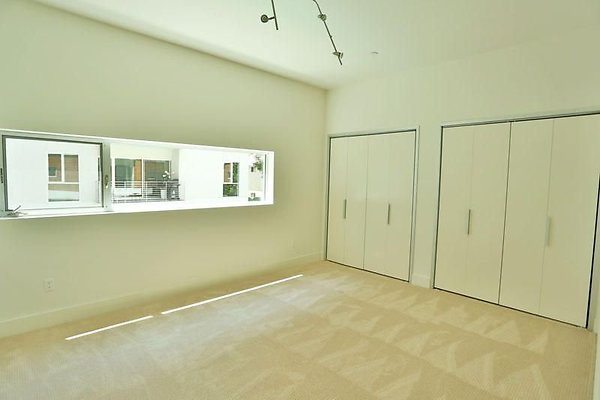 UNIVERSAL-9224-HW-204-11