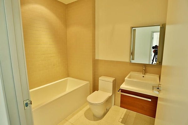 UNIVERSAL-9224-HW-204-14