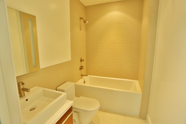 UNIVERSAL-9224-HW-17