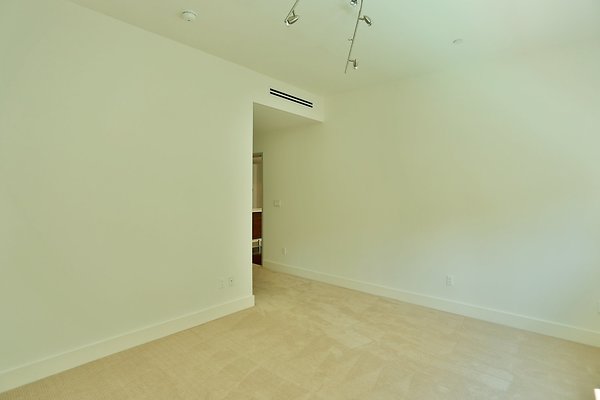 UNIVERSAL-9224-HW-12