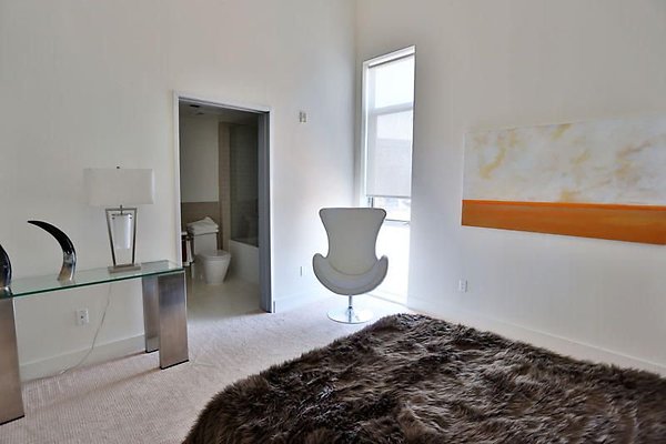 UNIVERSAL-9224-HW-503-19