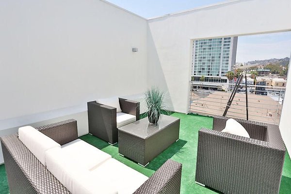 UNIVERSAL-9224-HW-503-14