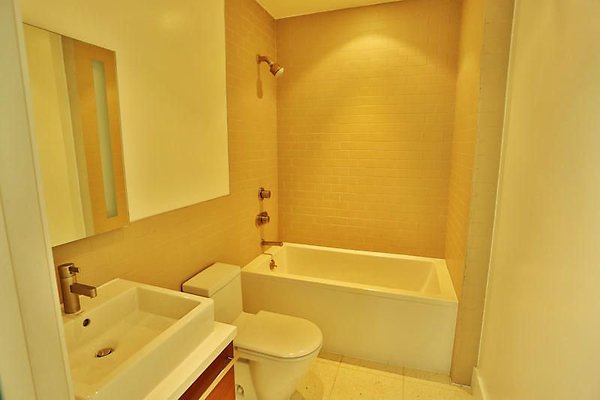 UNIVERSAL-9224-HW-411-20