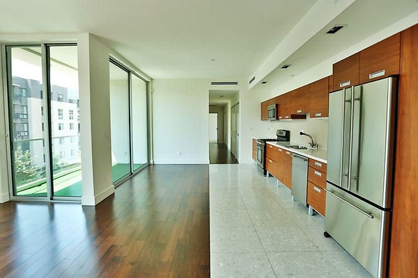 UNIVERSAL-9224-HW-411-2