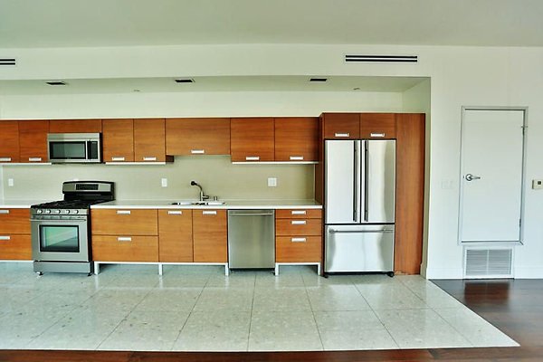 UNIVERSAL-9224-HW-411-7