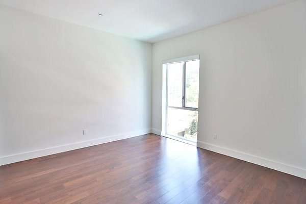 UNIVERSAL-9224-HW-410-12