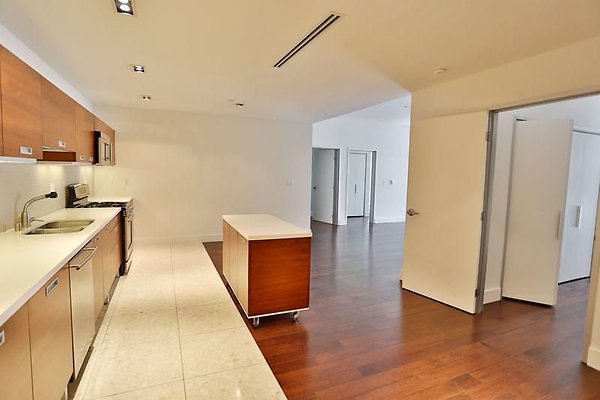 UNIVERSAL-9224-HW-410-4