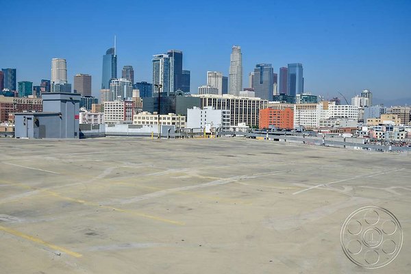 08 Image Sky Rooftop