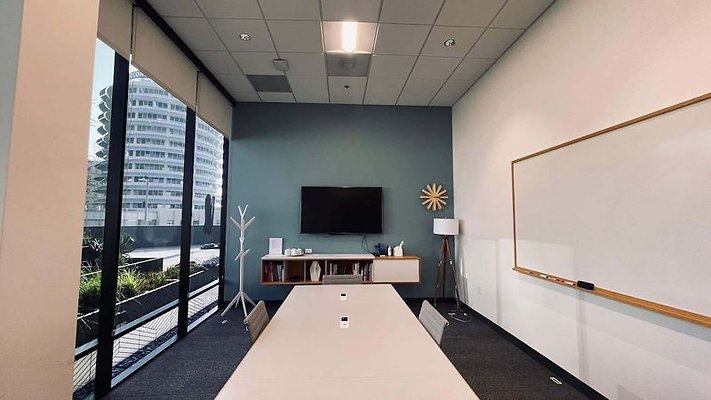 CapEquityHollywoodSpacesOffice60