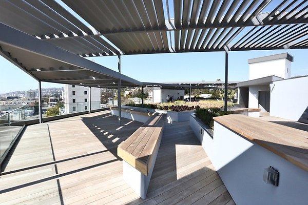 CapEquityHollywoodSpacesOffice89