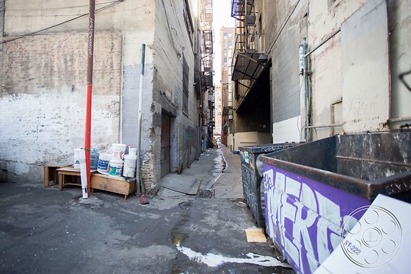 alley-4-5