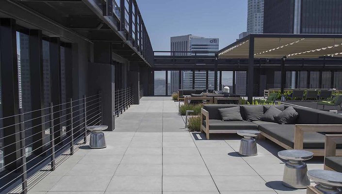 The-Bloc-Roof-Lounge-015