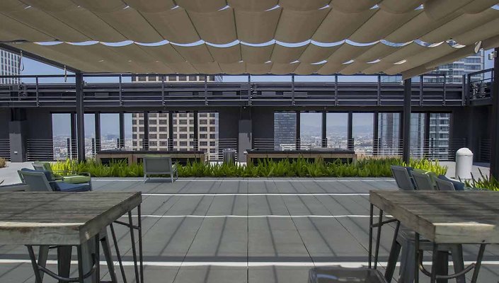 The-Bloc-Roof-Lounge-042