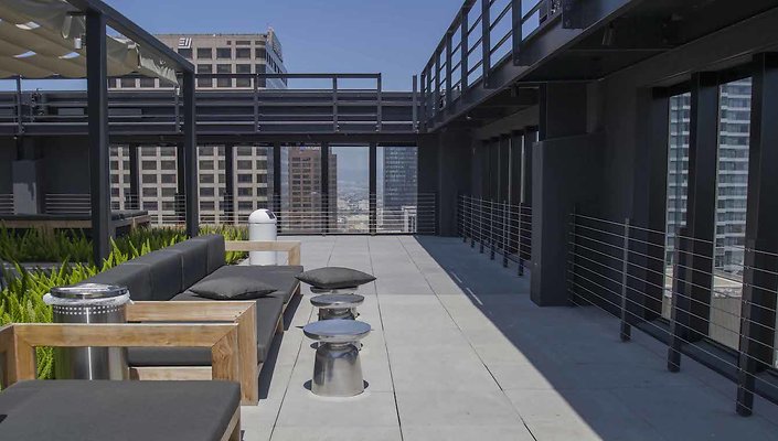 The-Bloc-Roof-Lounge-030