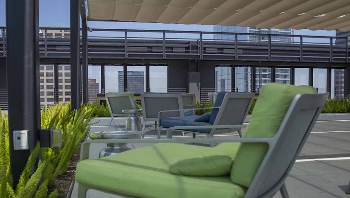 The-Bloc-Roof-Lounge-040