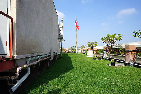 1930WilshireRfTpDSC01198