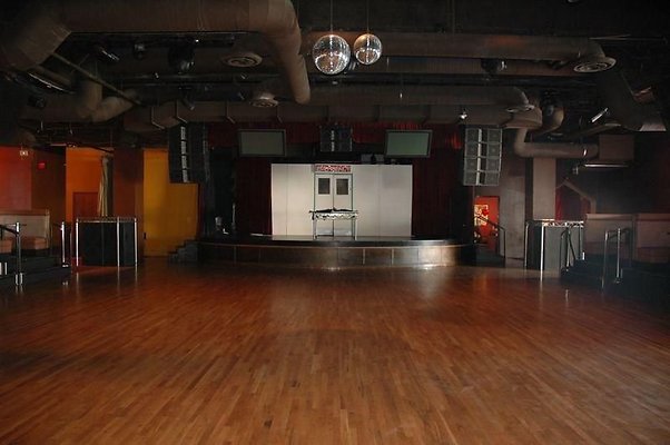 UNIVERSAL-7070-LA-18