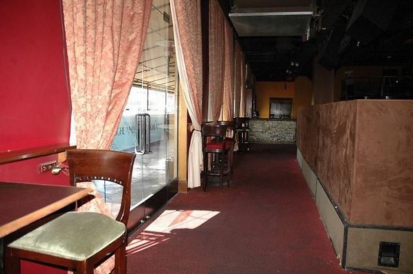 UNIVERSAL-7070-LA-23