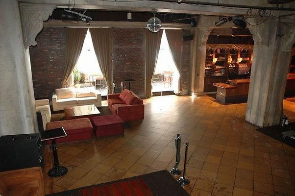 UNIVERSAL-7070-LA-46