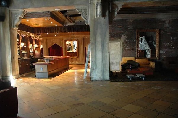 UNIVERSAL-7070-LA-42