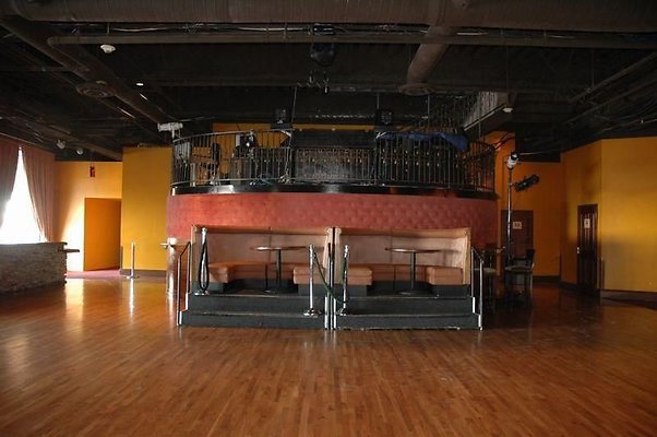 UNIVERSAL-7070-LA-17