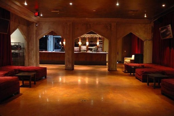 UNIVERSAL-7070-LA-28