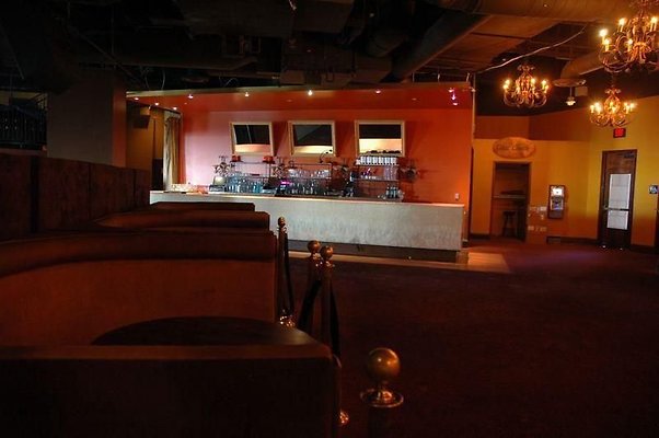 UNIVERSAL-7070-LA-11