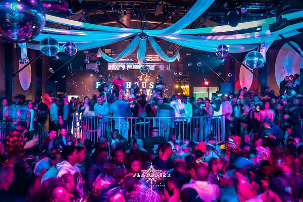 playhouse-hollywood-los-angeles-vip-table