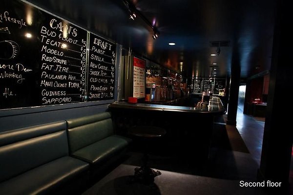 UNIVERSAL-9193-LA-26