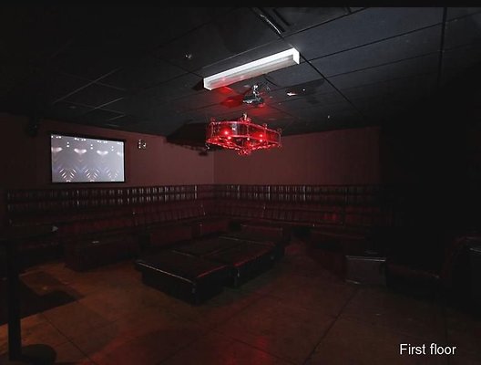 UNIVERSAL-9193-LA-11