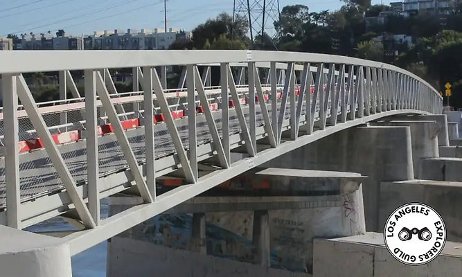 laxg troubled-bridges 3 red-car