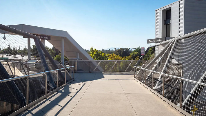 Metro UniversalCityStation-Exterior-22