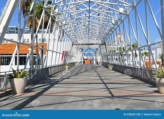 long-beach-california-oct-pedestrian-bridge-over-shoreline-drive-connecting-pike-shoreline-village-bridge-mimics-258281185