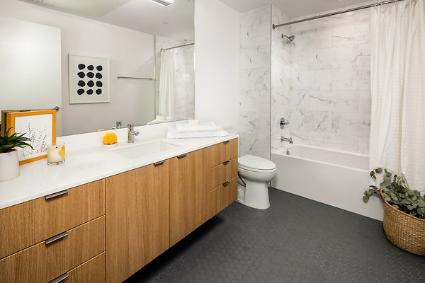 ReelEstatePartners   mfa18-hollywood-23