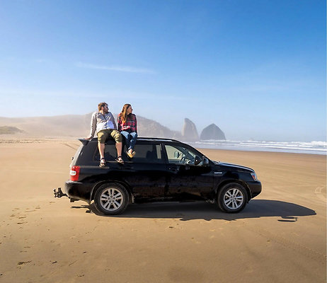 00 uprooted-traveler-cape-kiwanda-pacific-city-oregon-driving-mcphillips-beach