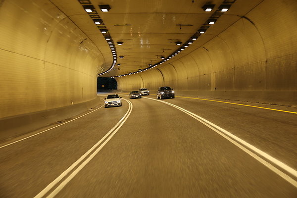Vista Tunnel 102