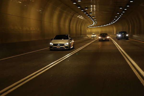 Vista Tunnel 127