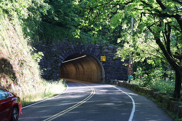Cornell Tunnel 007