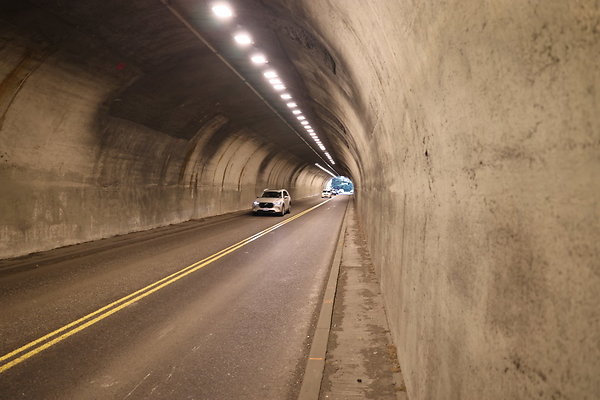 Cornell Tunnel 036