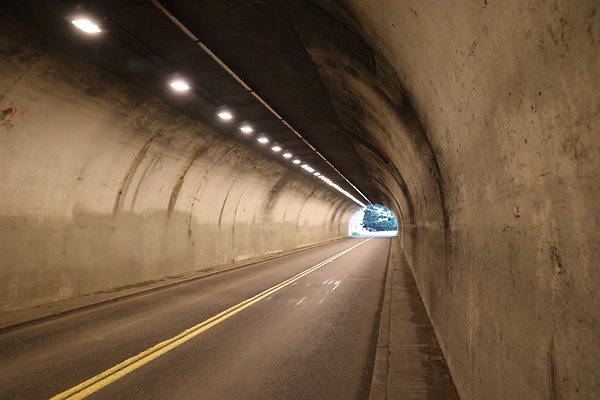 Cornell Tunnel 063