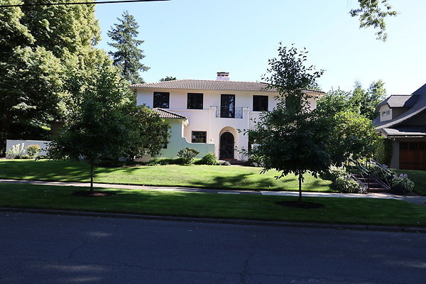 Crystal Springs SS 019