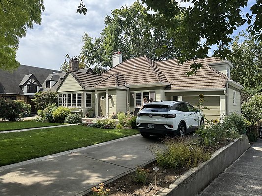 8.14 Reed-Collage Area 7429 SE 28th  House-Streets Pre tech images 76